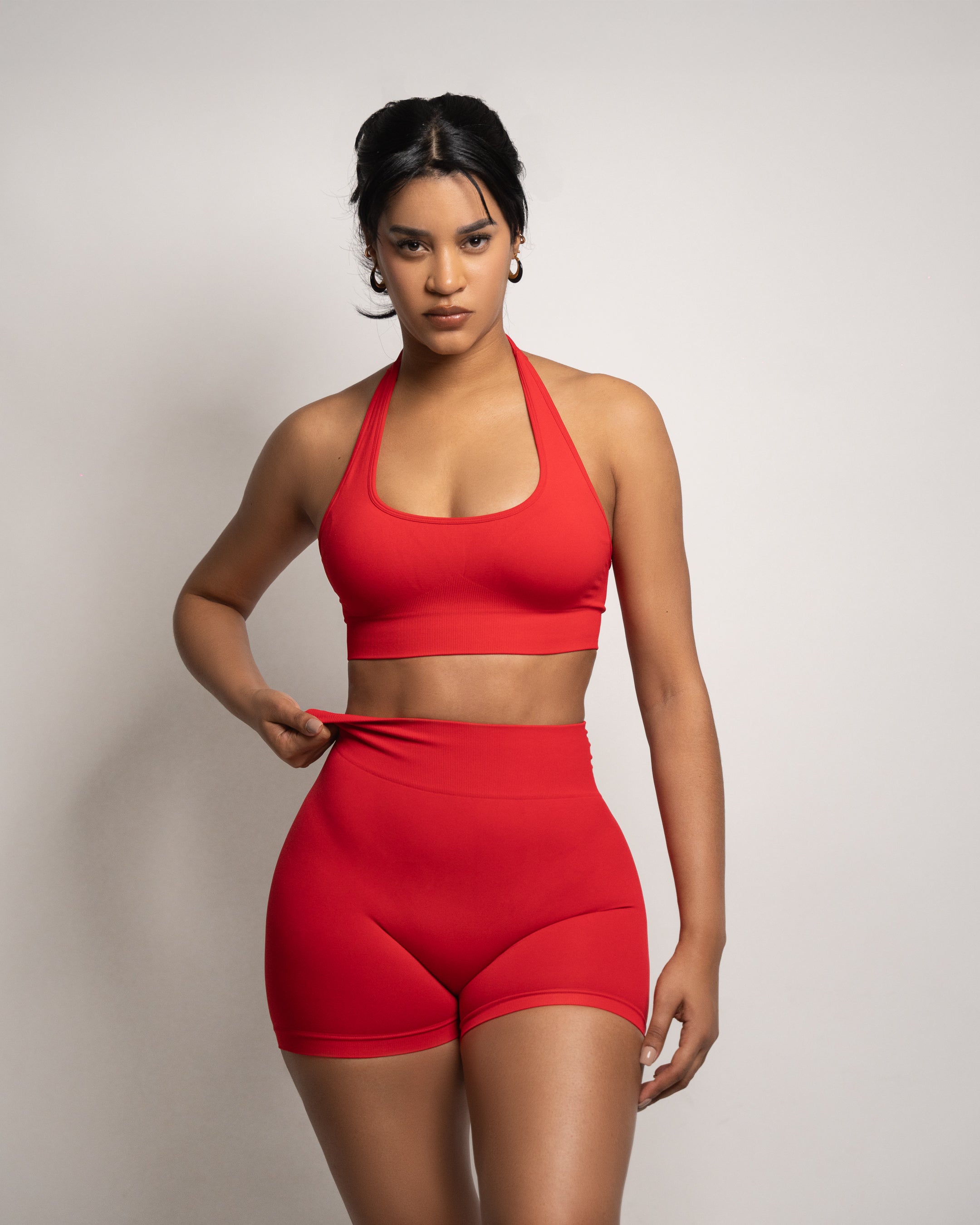 Rojo Intenso Seamless Scrunch Set