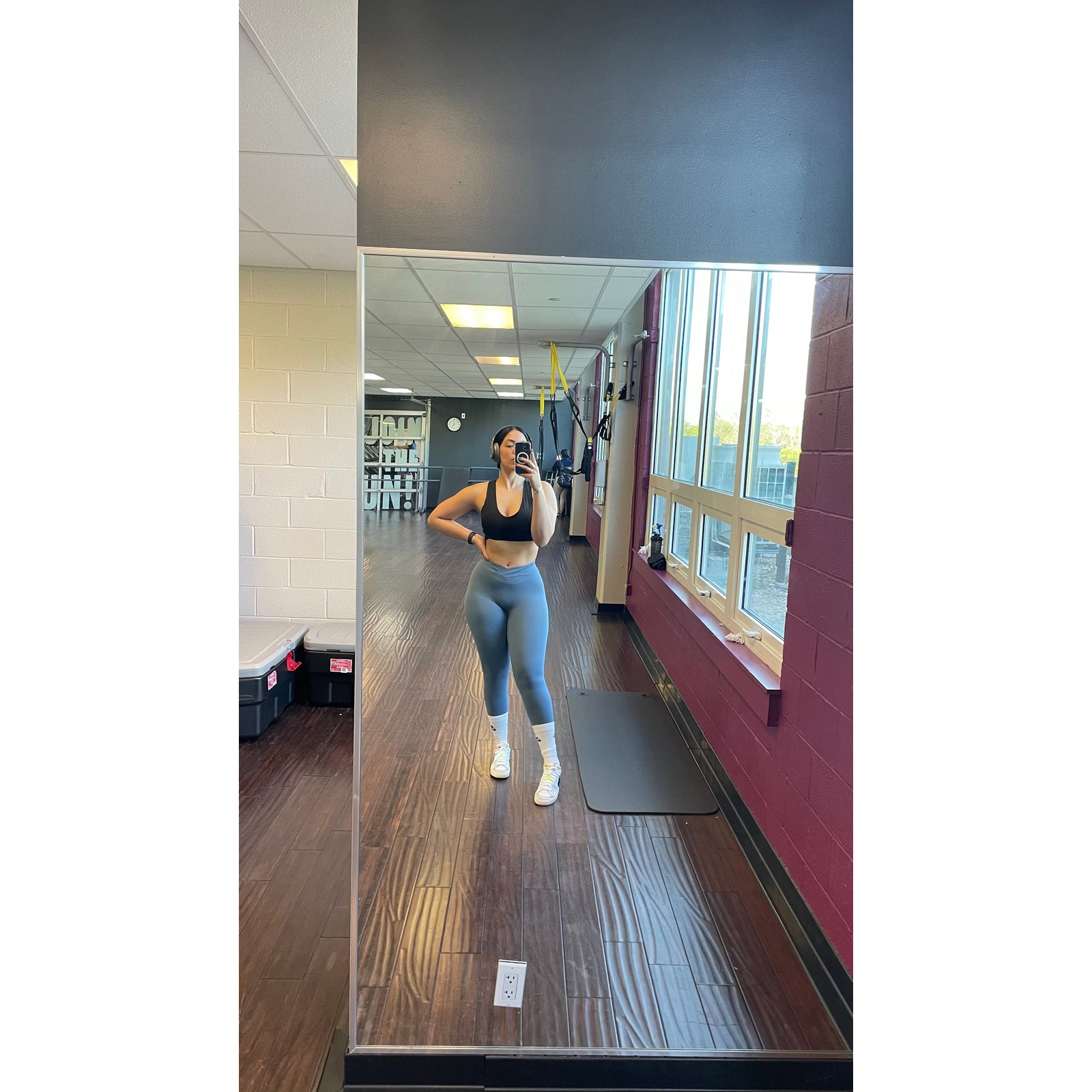 Leggings sin costuras de canalé gris poder