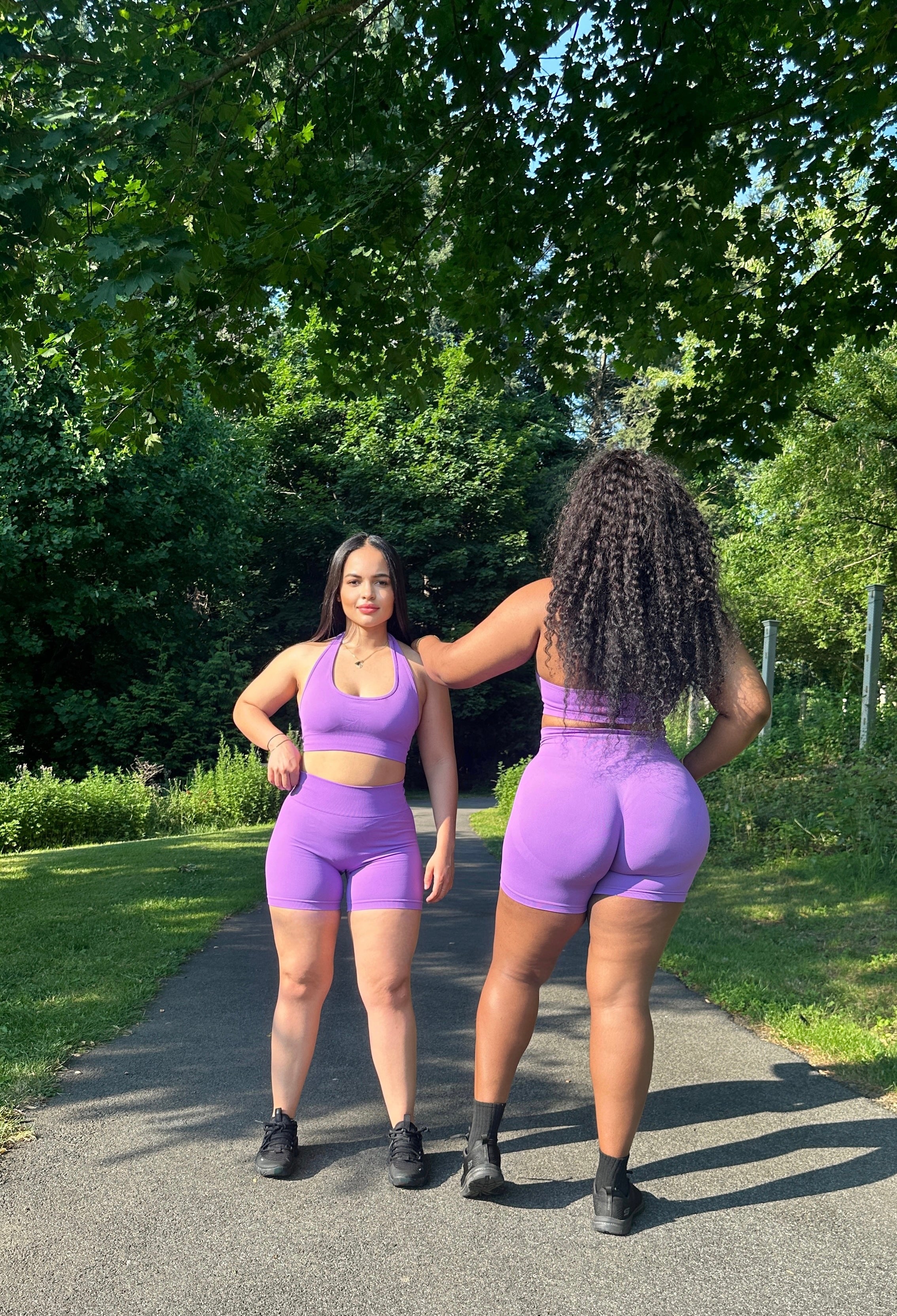 Morado Seamless Scrunch Set